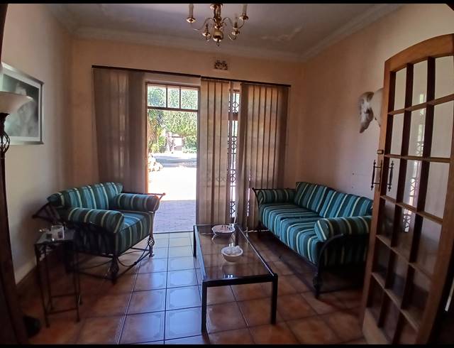 3 BEDROOM HOUSE FOR SALE IN LAMBTON